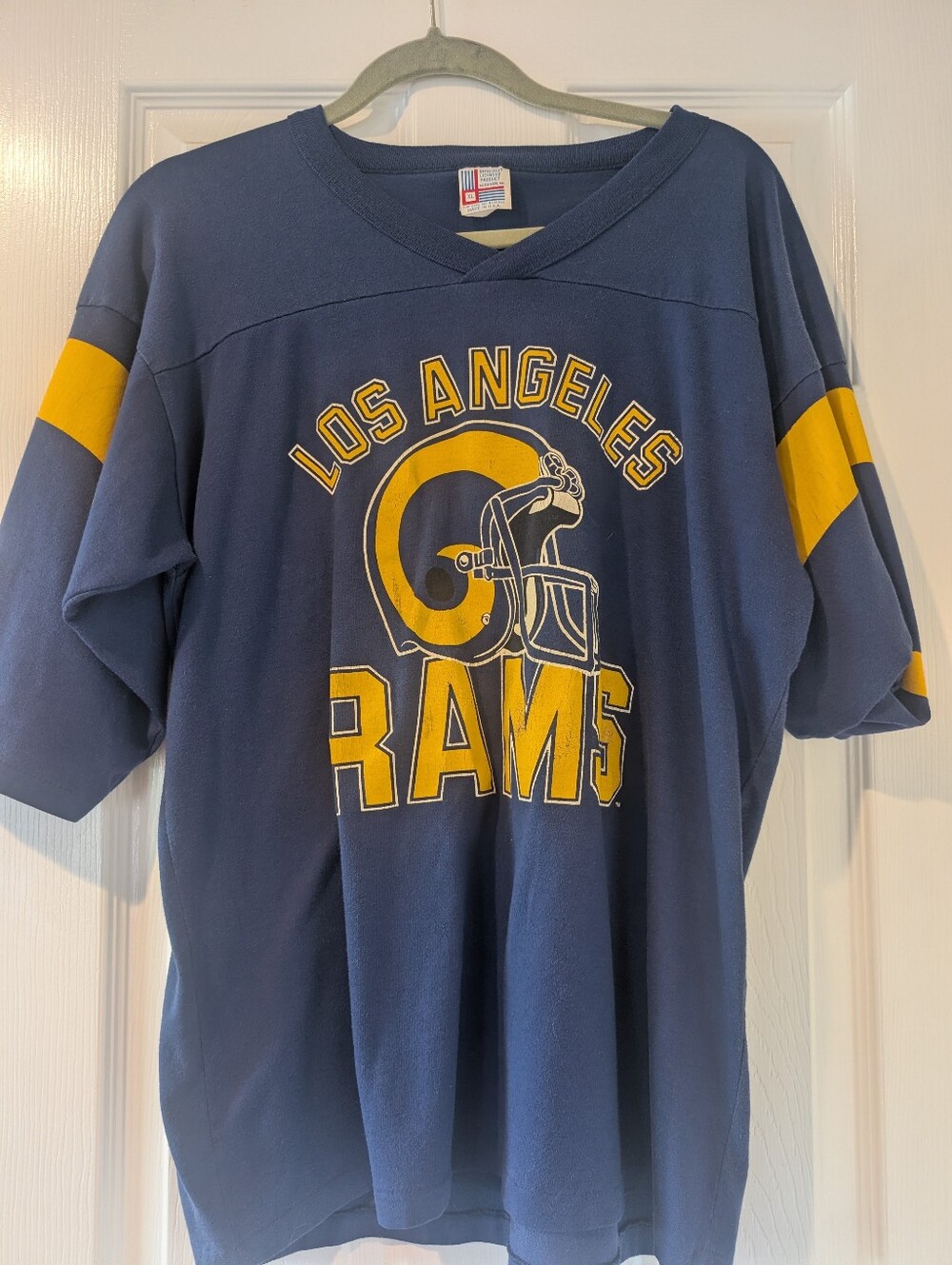 Vintage 80's Los Angeles Rams Navy & Gold Graphic Tee